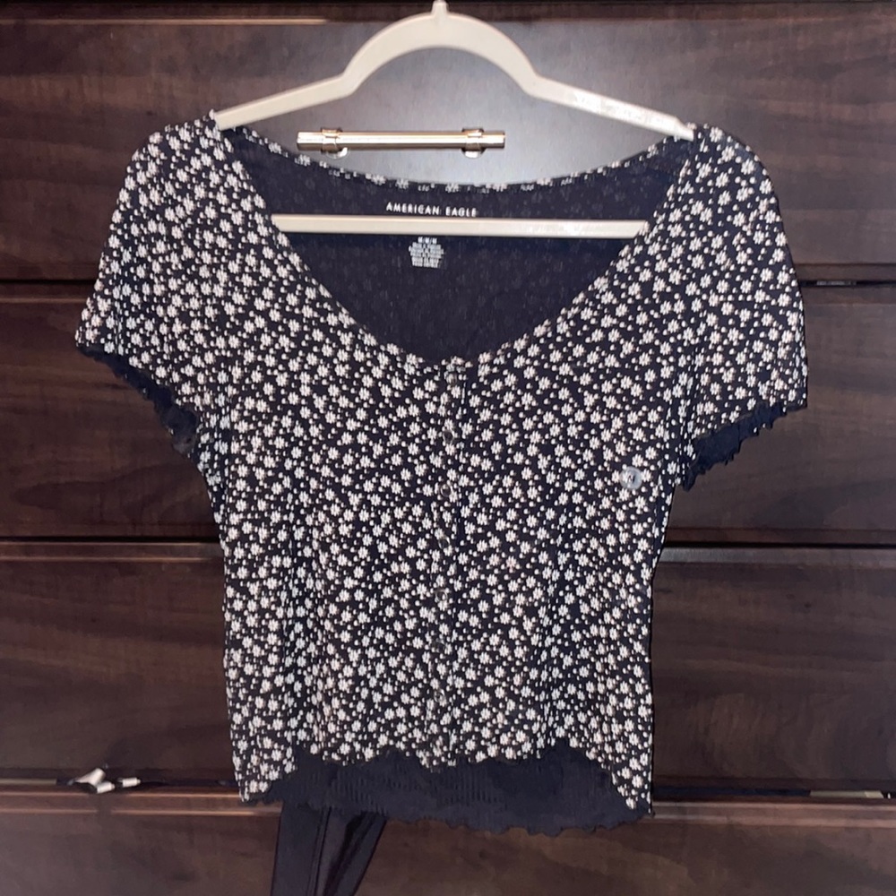 American Eagle Soft and Sexy Rib Floral Button Down